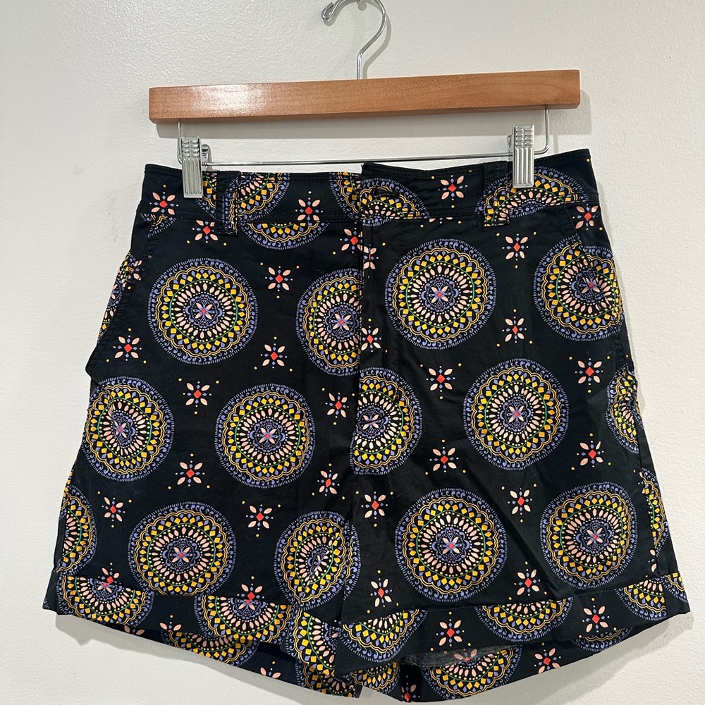 Anthropologie Maeve Black and Yellow Patterned Shorts